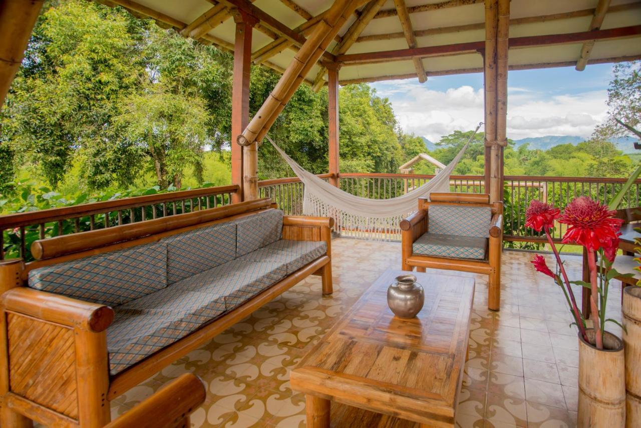 Вилла Hacienda El Saman Кимбайя Экстерьер фото